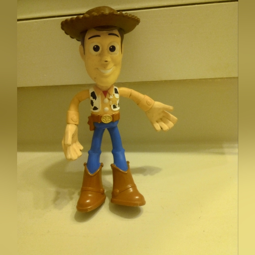 Disney Pixar Toy Story Bendable Woody Figure